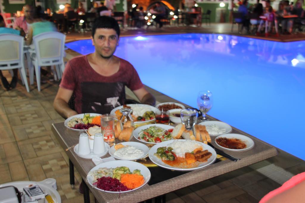 The Green Valley Hotel Ölüdeniz Extérieur photo